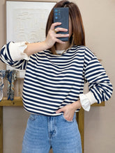 Charger l'image dans la galerie, Sweat rayures bleus