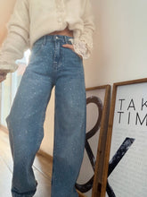 Charger l'image dans la galerie, Jean ballon à strass