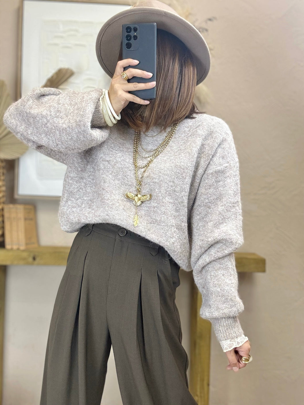 Pull taupe ( sans blouse intérieure)