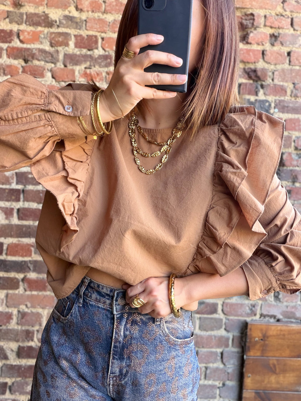 Blouse camel unie à volants