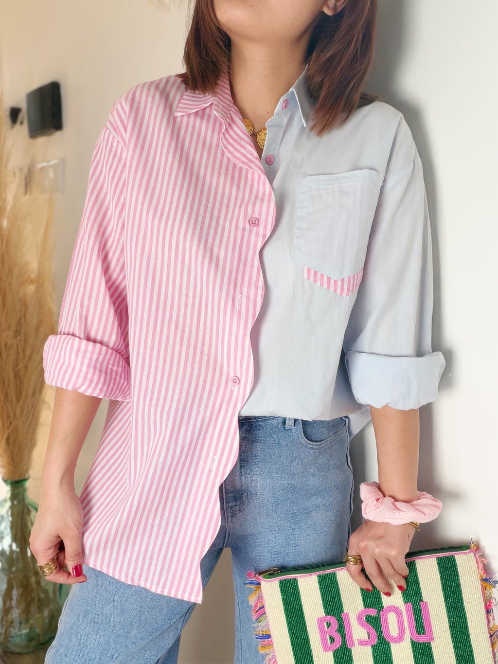 Chemisier rose et bleu