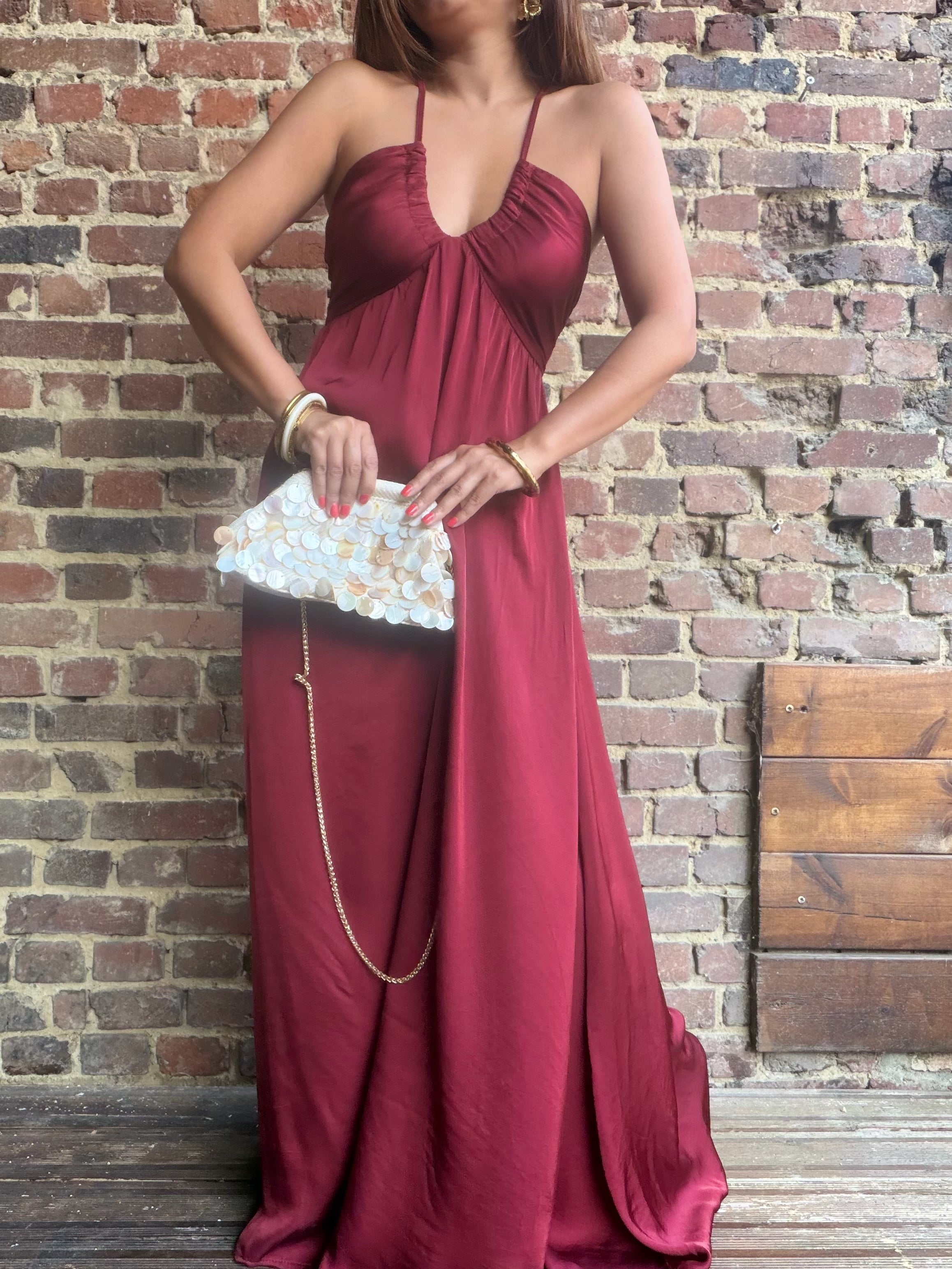 Robe bordeaux