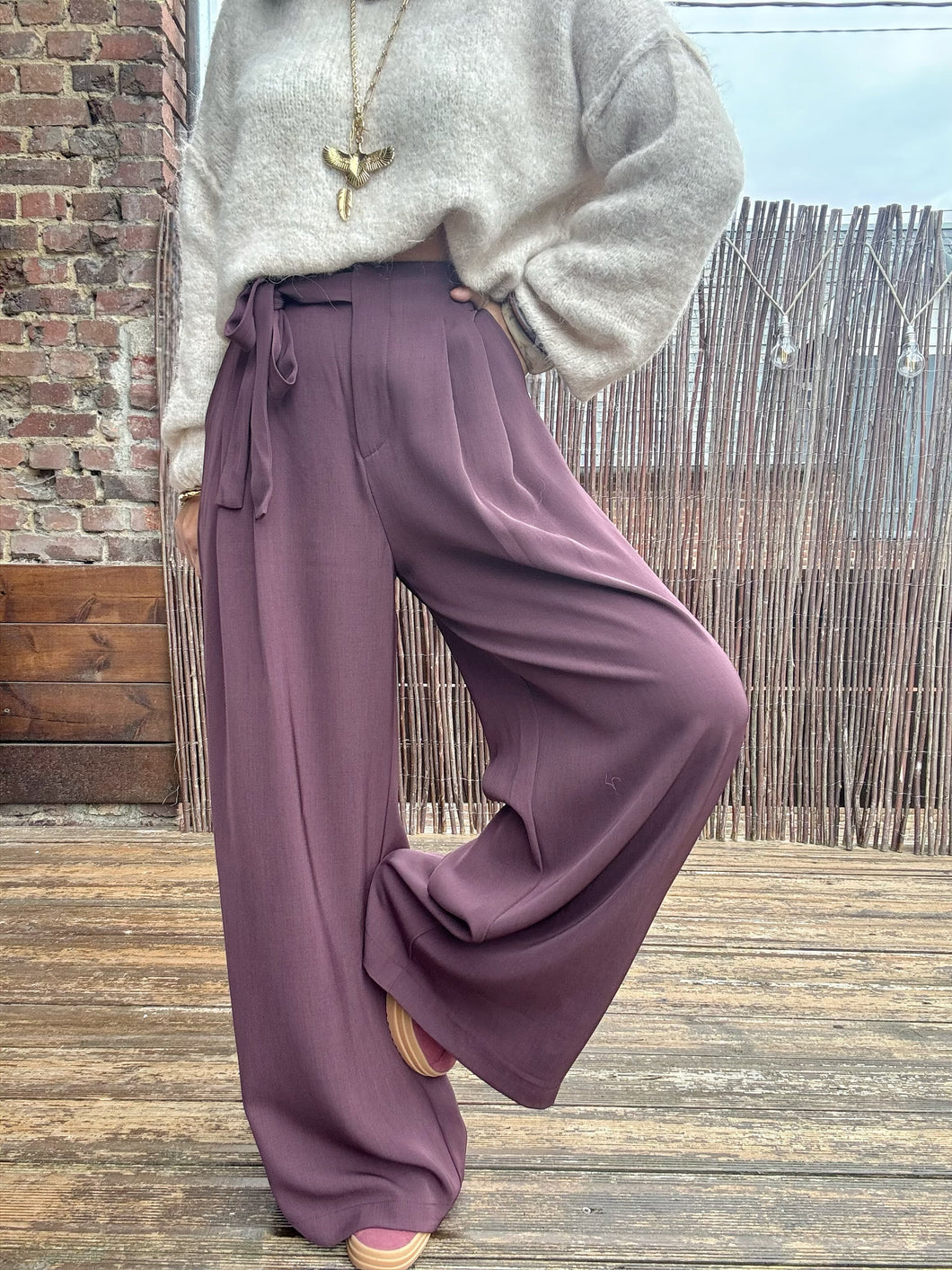 Pantalon large prune à nœud