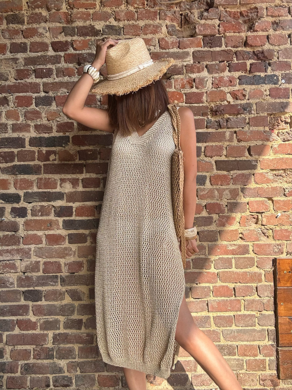 Robe crochet dorée