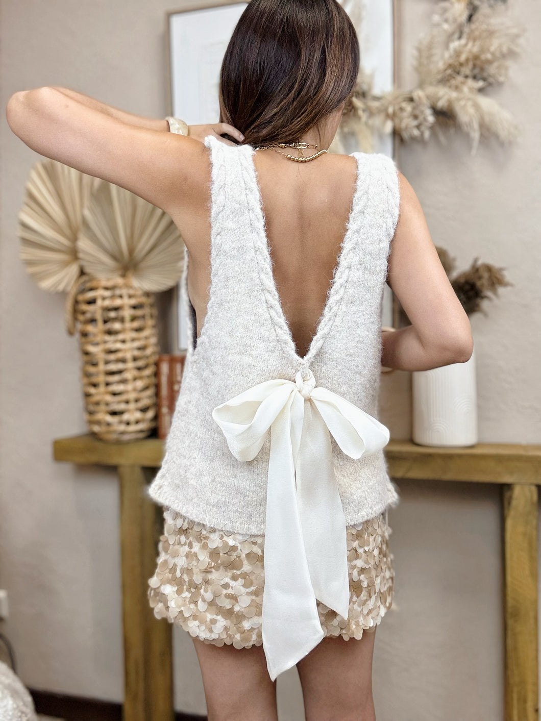Pull sans manches à noeud