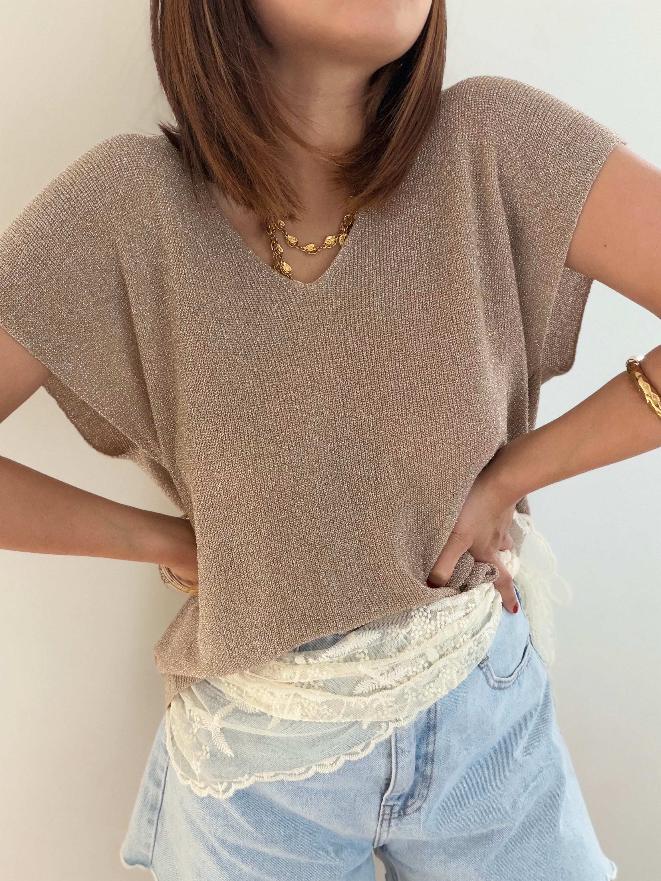 Top à paillettes taupe