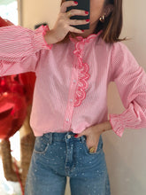 Charger l'image dans la galerie, Chemise rouge  à rayures
