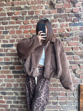 Charger l&#39;image dans la galerie, Manteau ballon en fausse fourrure
