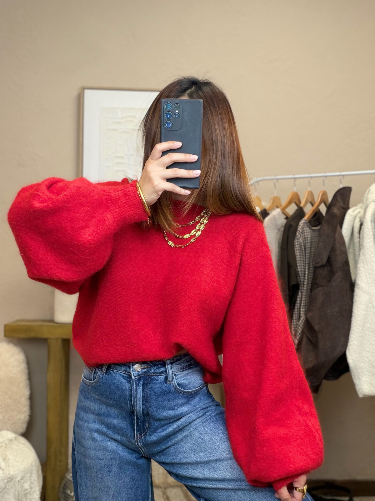 Pull rouge avec dos nu