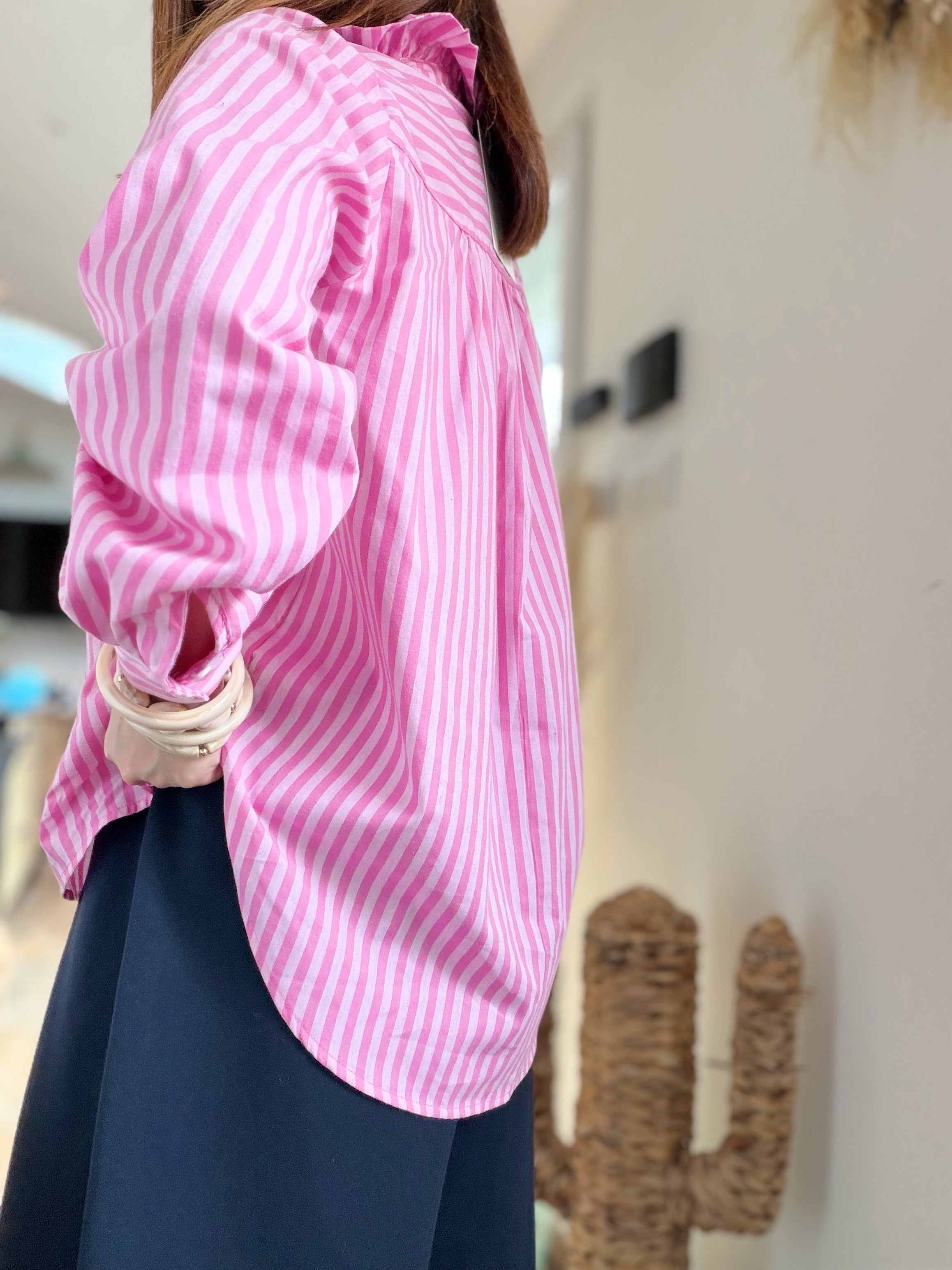 Chemise col victorien rose à rayures