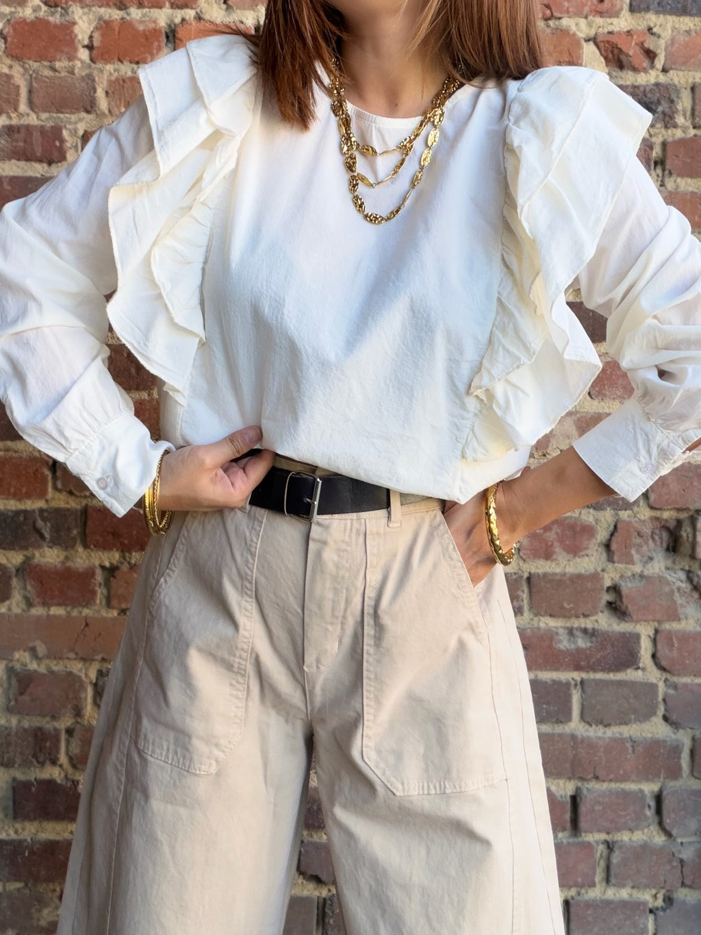 Blouse écrue unie à volants