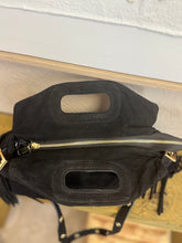 Charger l&#39;image dans la galerie, Sac noir à franges
