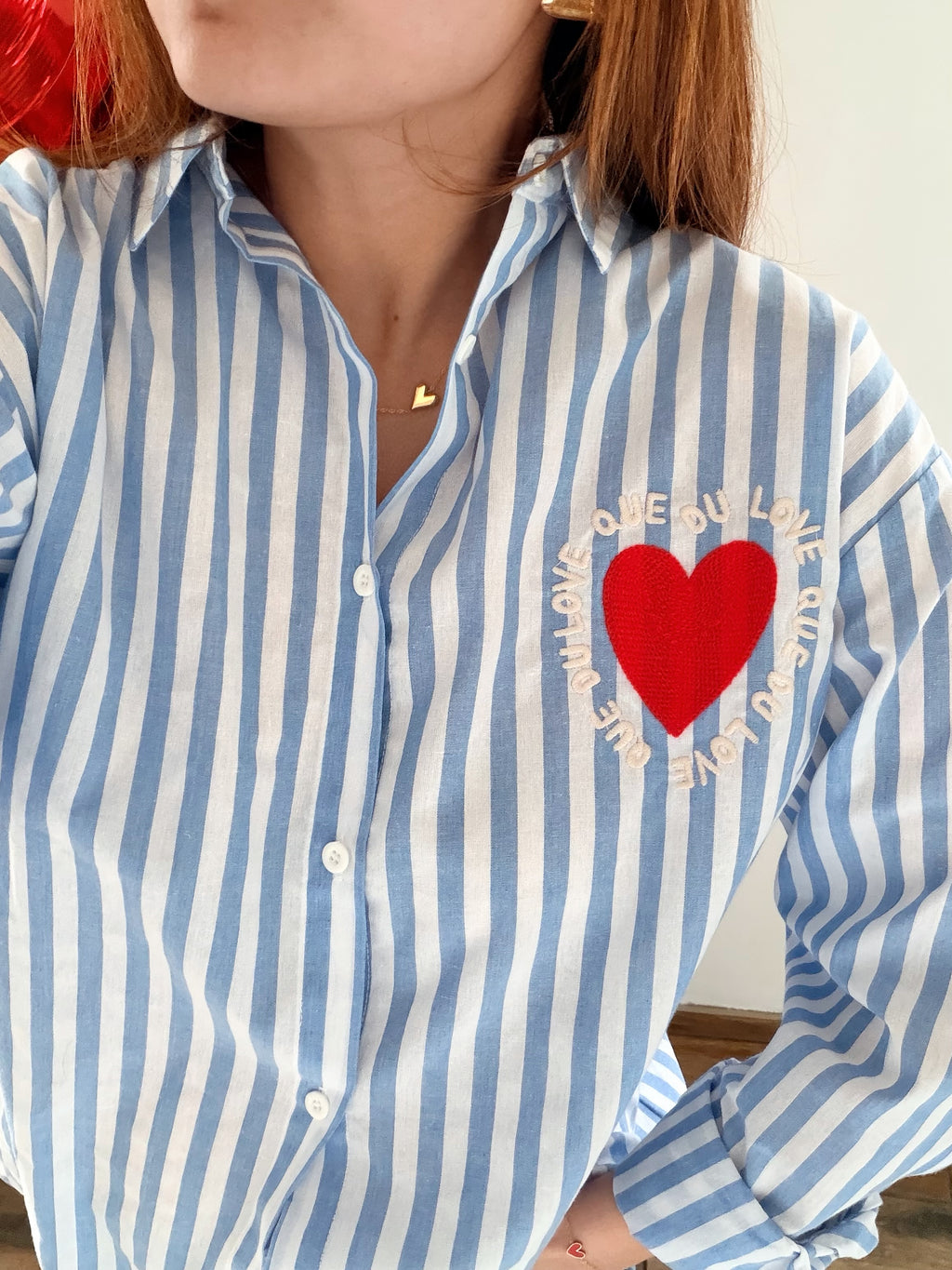 Chemise bleue que du love