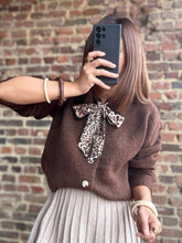 Charger l&#39;image dans la galerie, Gilet chocolat noeud léopard

