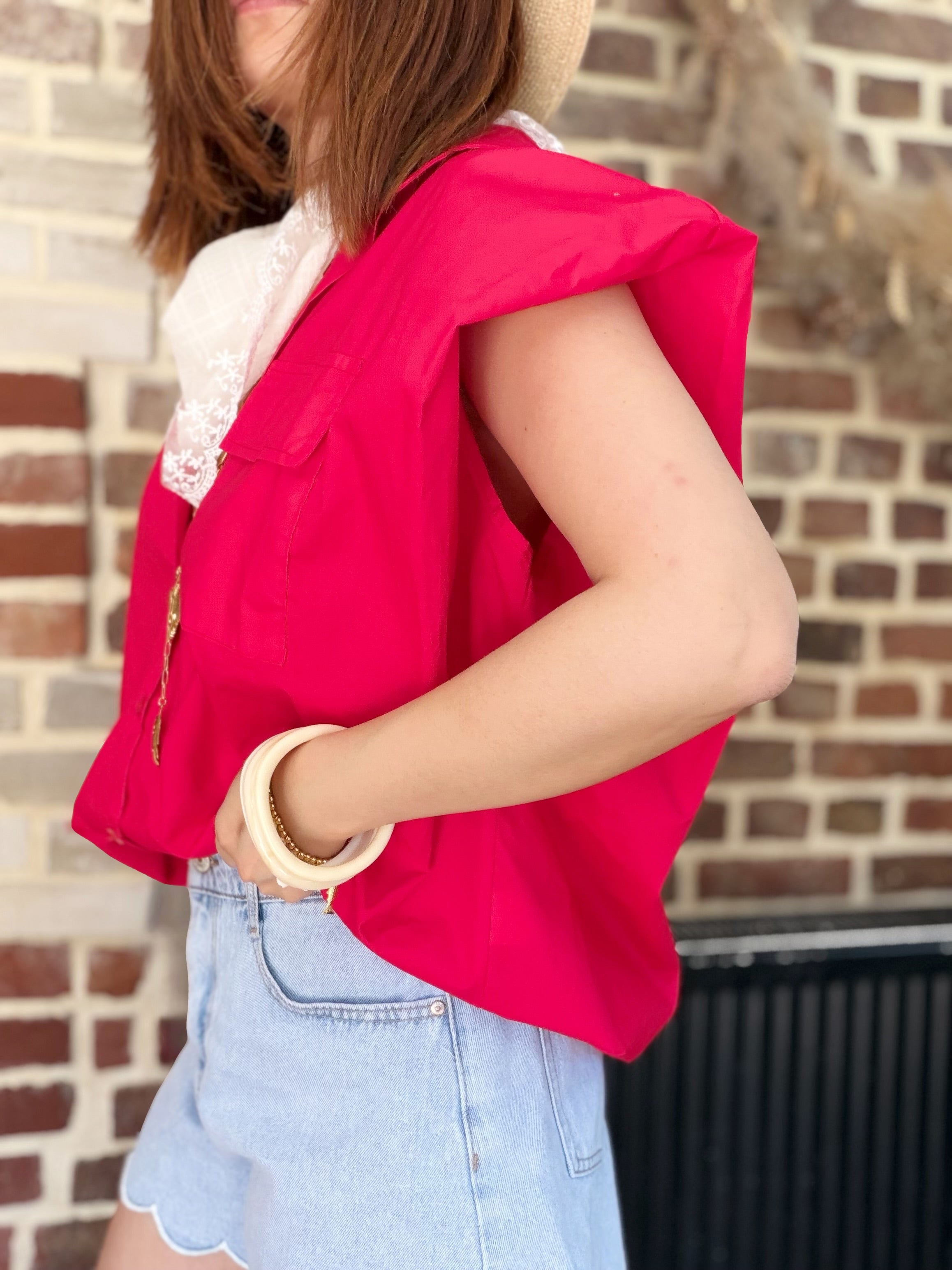 Chemise sans manches rouge