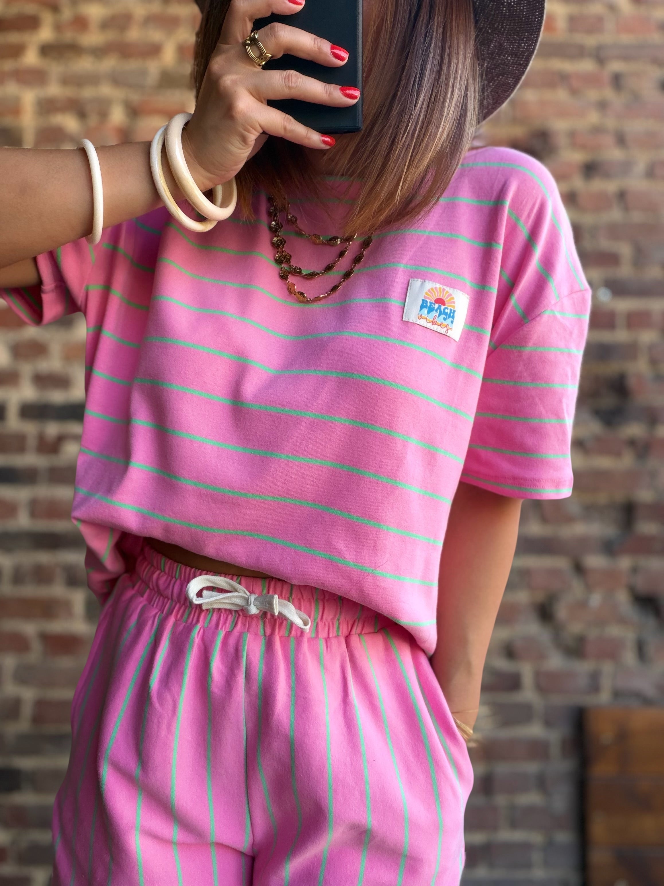 Ensemble rayé rose et vert