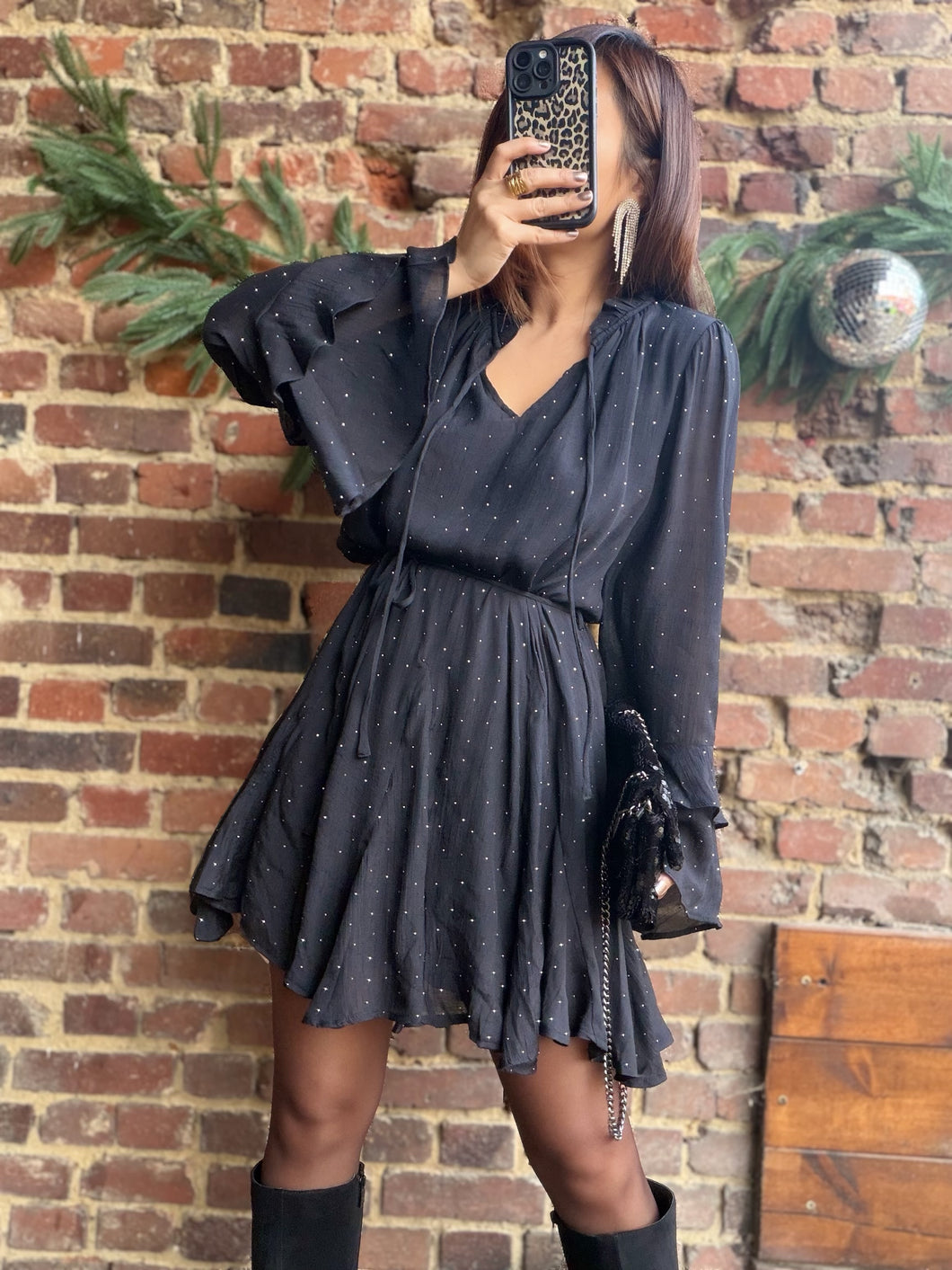 Robe noire à paillettes