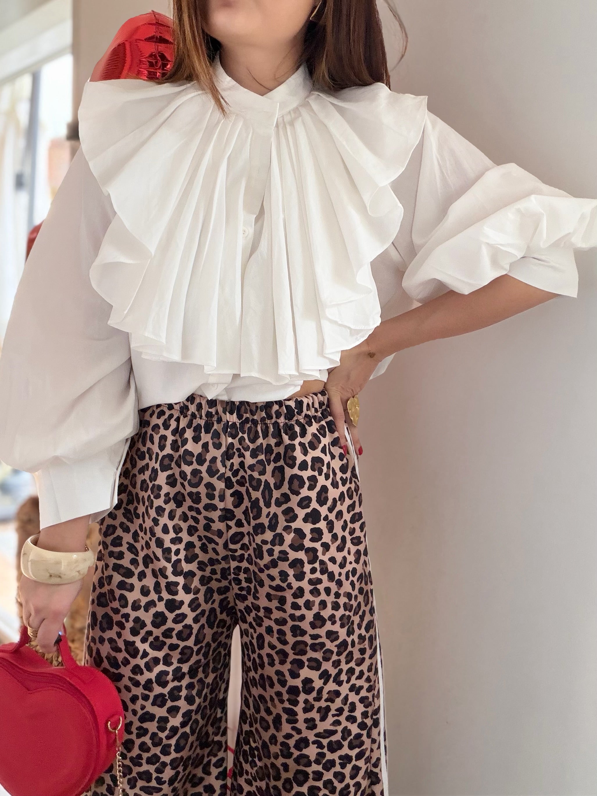 Chemise écrue à volants