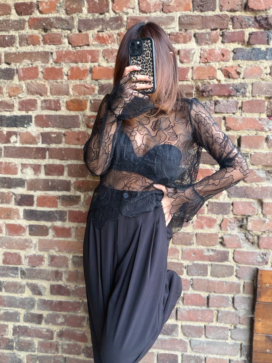 Blouse noire transparente