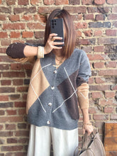 Charger l&#39;image dans la galerie, Gilet mi-long gris losange
