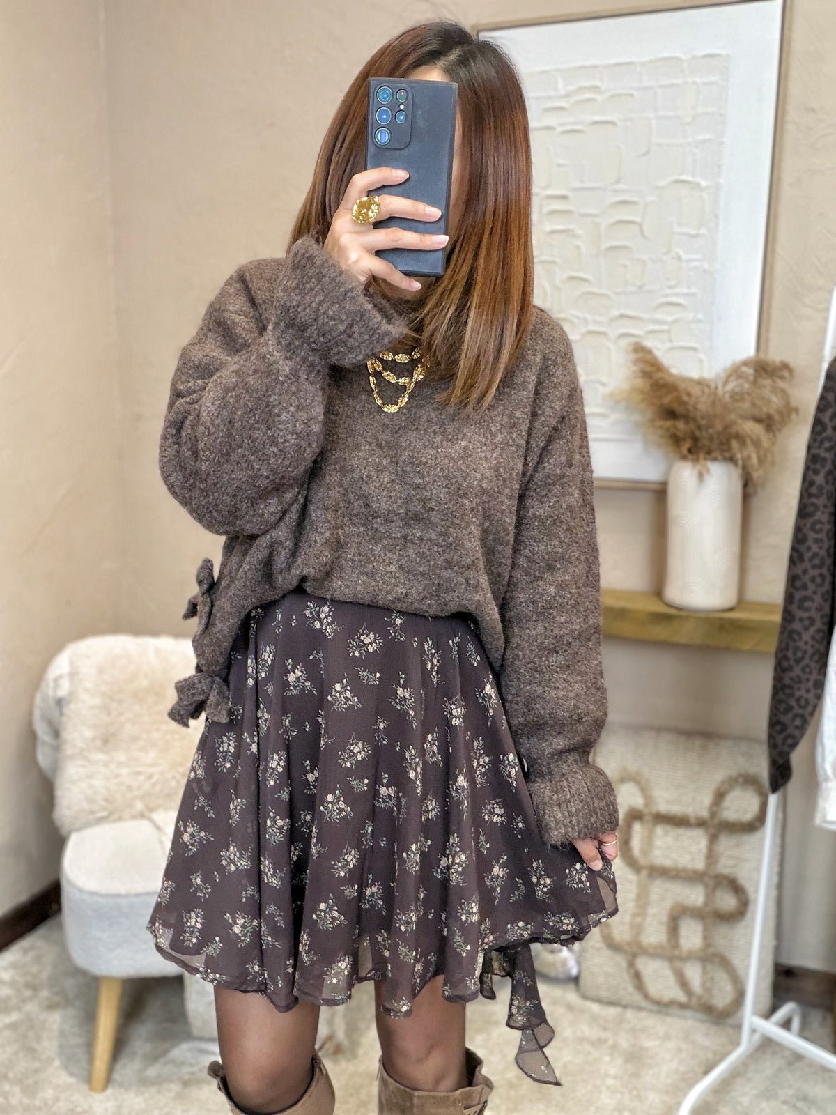 Pull choco avec ouverture sur le côté