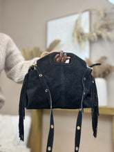 Charger l&#39;image dans la galerie, Sac noir à franges
