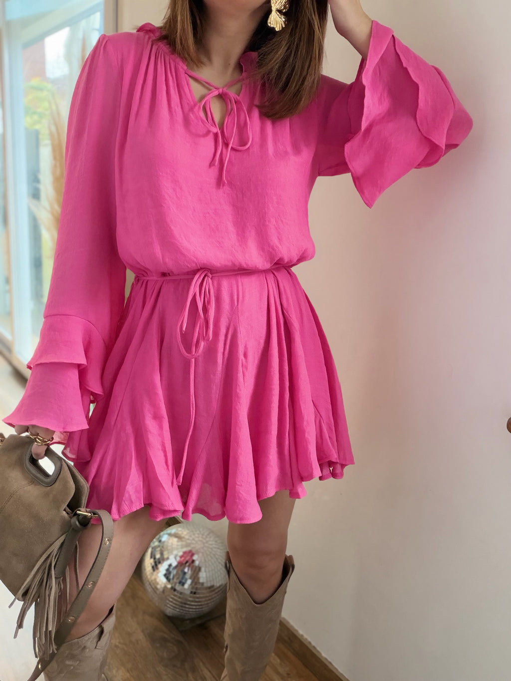 Robe fuschia à volants