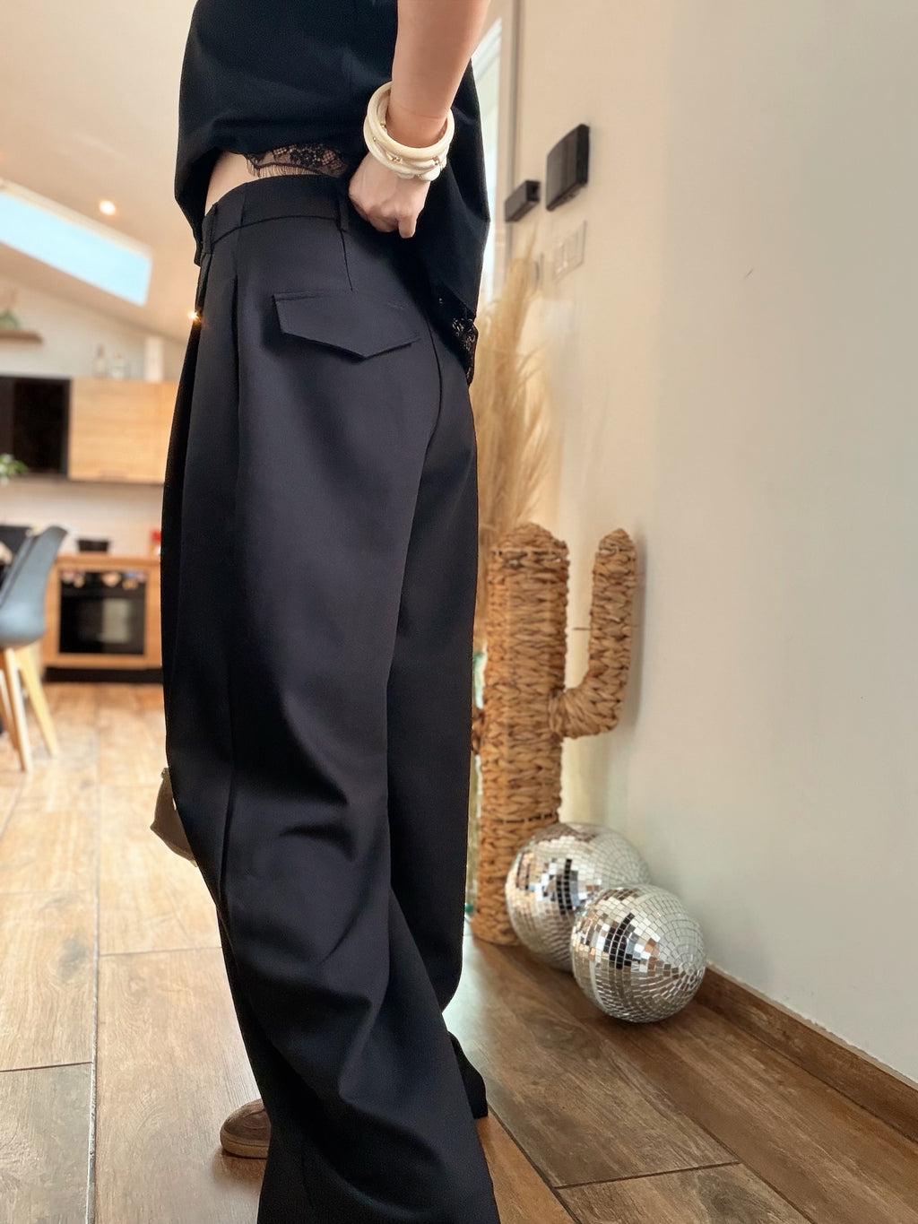 Pantalon noir à pince