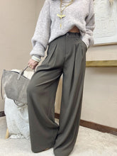 Charger l&#39;image dans la galerie, Pantalon marron
