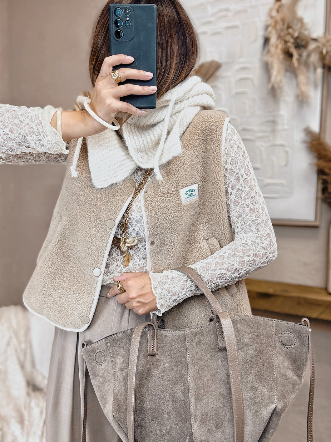 Veste moumoute beige sans manches