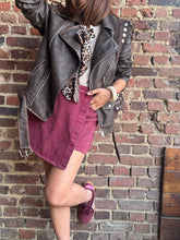 Charger l&#39;image dans la galerie, Jupe-short bordeaux
