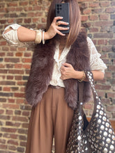 Charger l&#39;image dans la galerie, Gilet sans manches fausse fourrure
