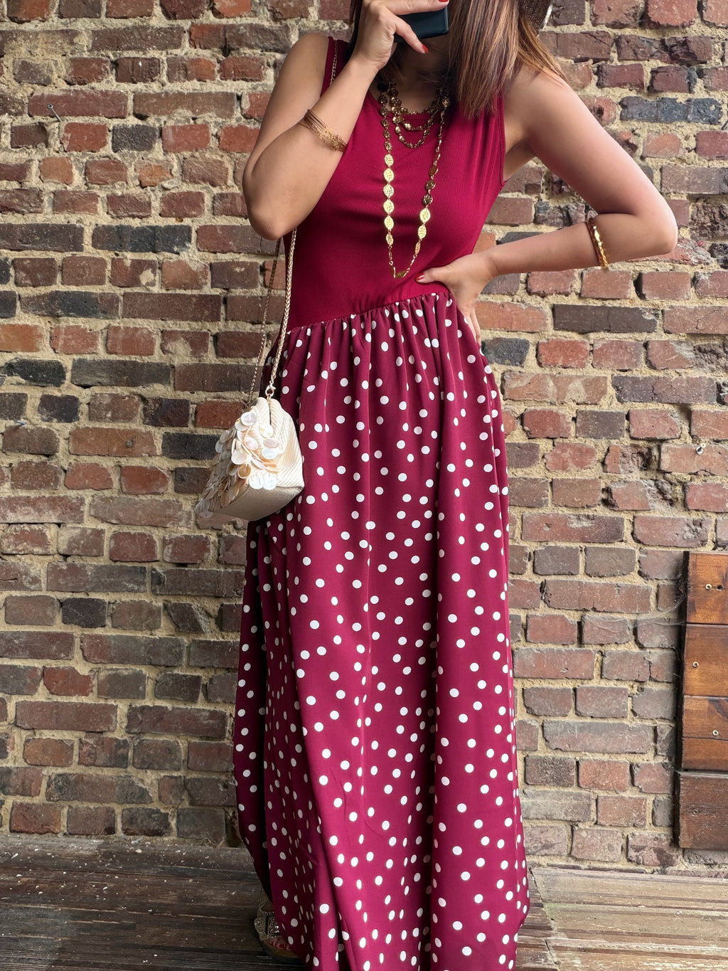 Robe à pois bordeaux