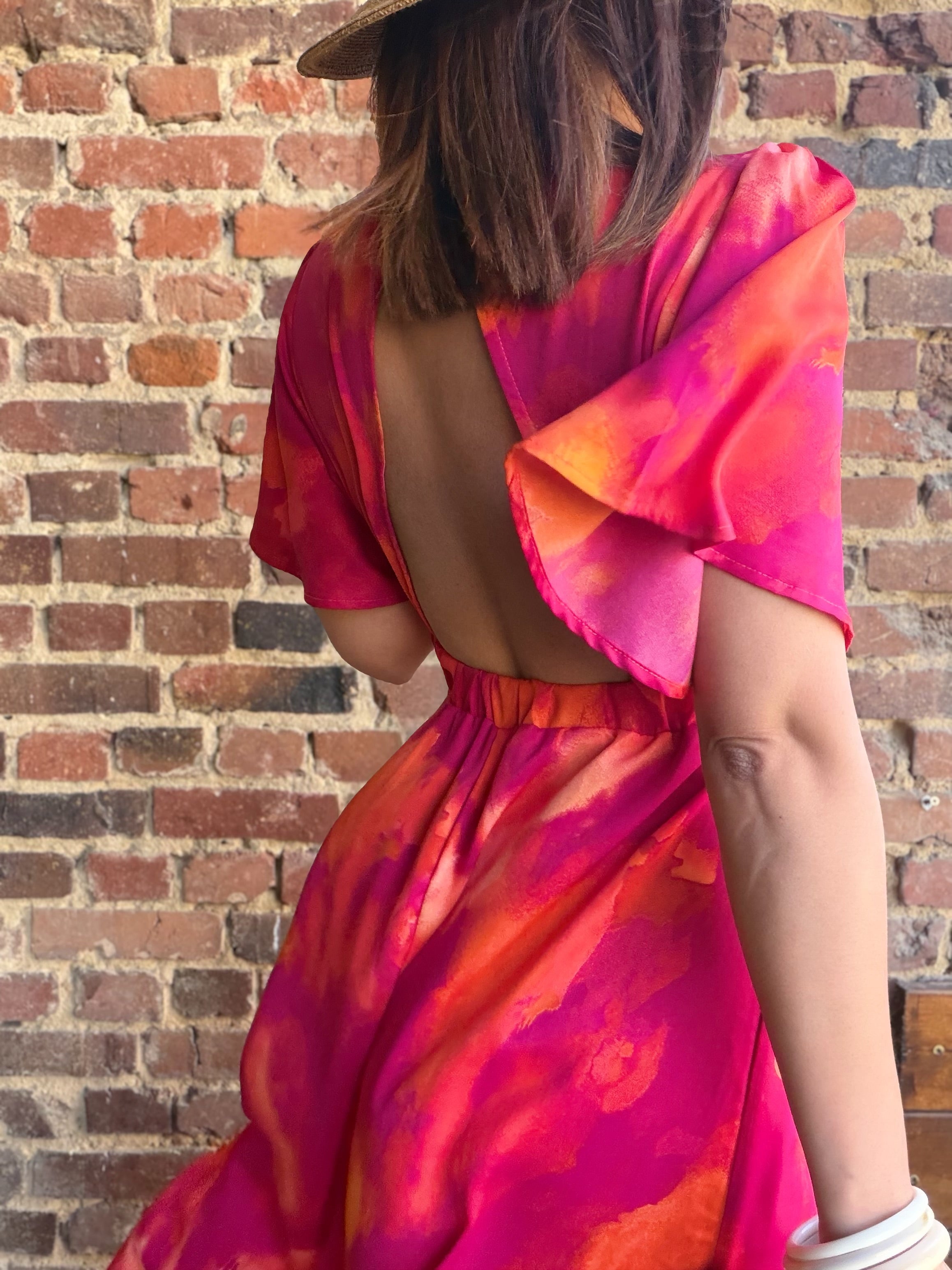 Robe colorée dos nu