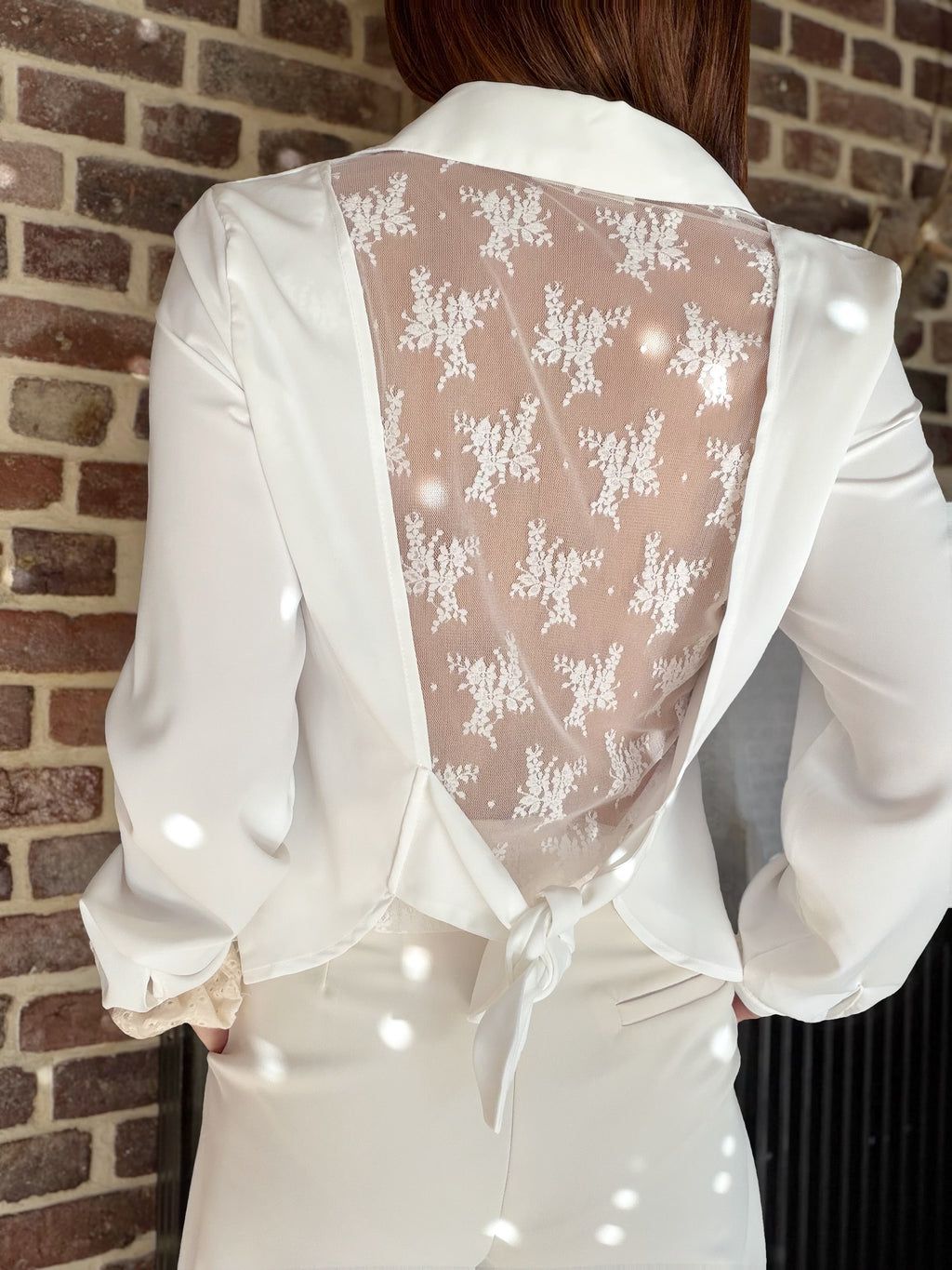 Chemise à dos dentelle
