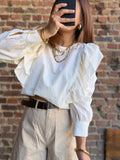 Blouse écrue unie à volants