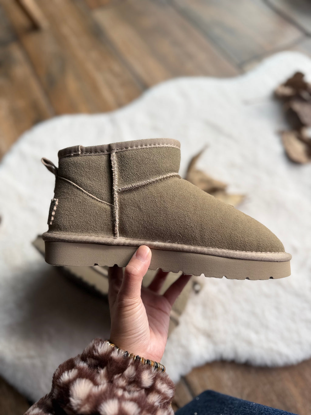 Botte mini fourrées taupe en cuir