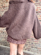 Charger l&#39;image dans la galerie, Pull choco oversize
