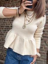 Charger l&#39;image dans la galerie, Pull péplum  écru
