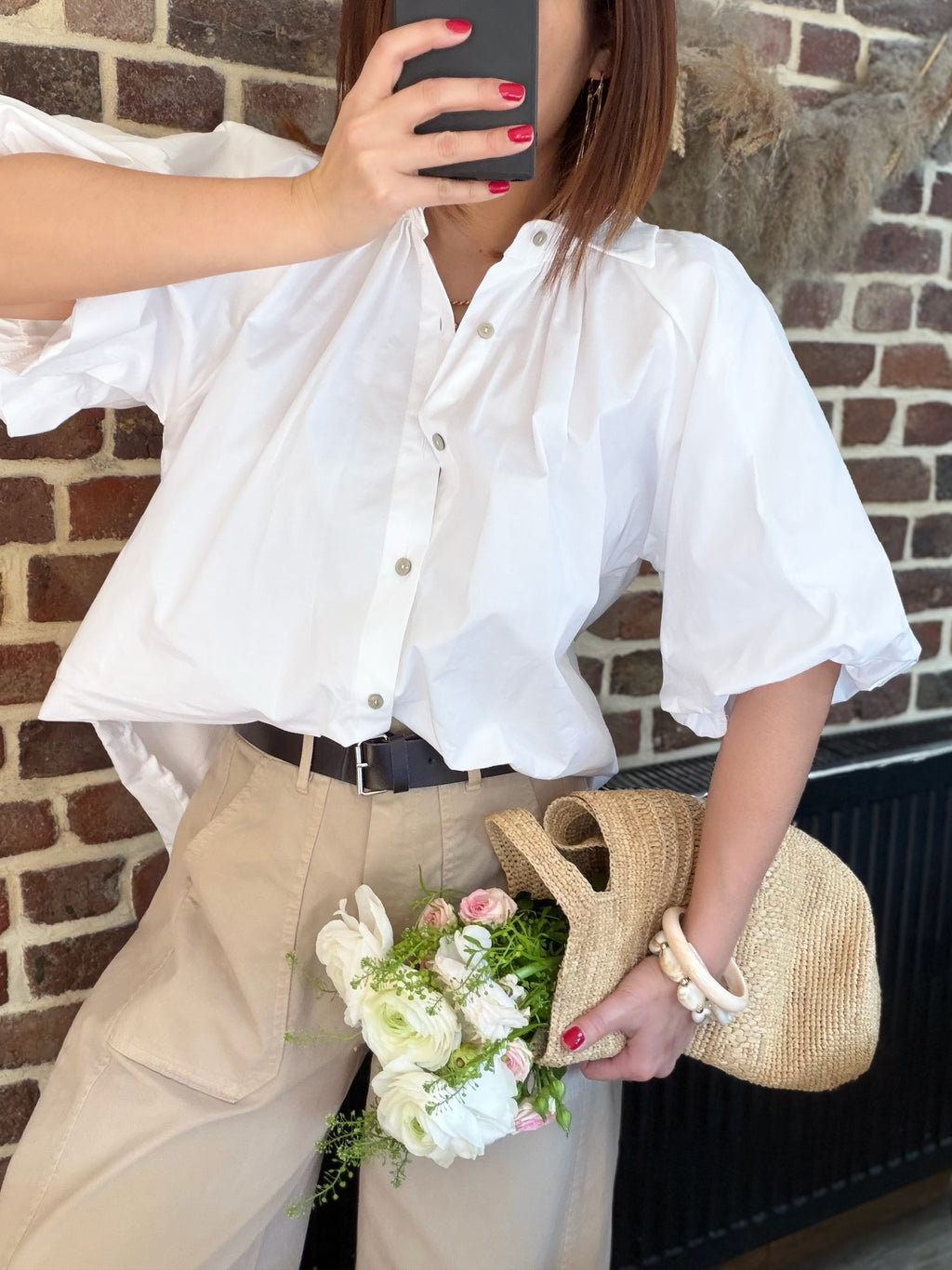 Chemisier blanc et manches ballon