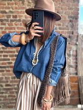 Charger l&#39;image dans la galerie, Surchemise bleue jean
