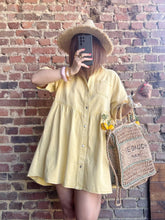 Charger l&#39;image dans la galerie, Robe jaune en jean
