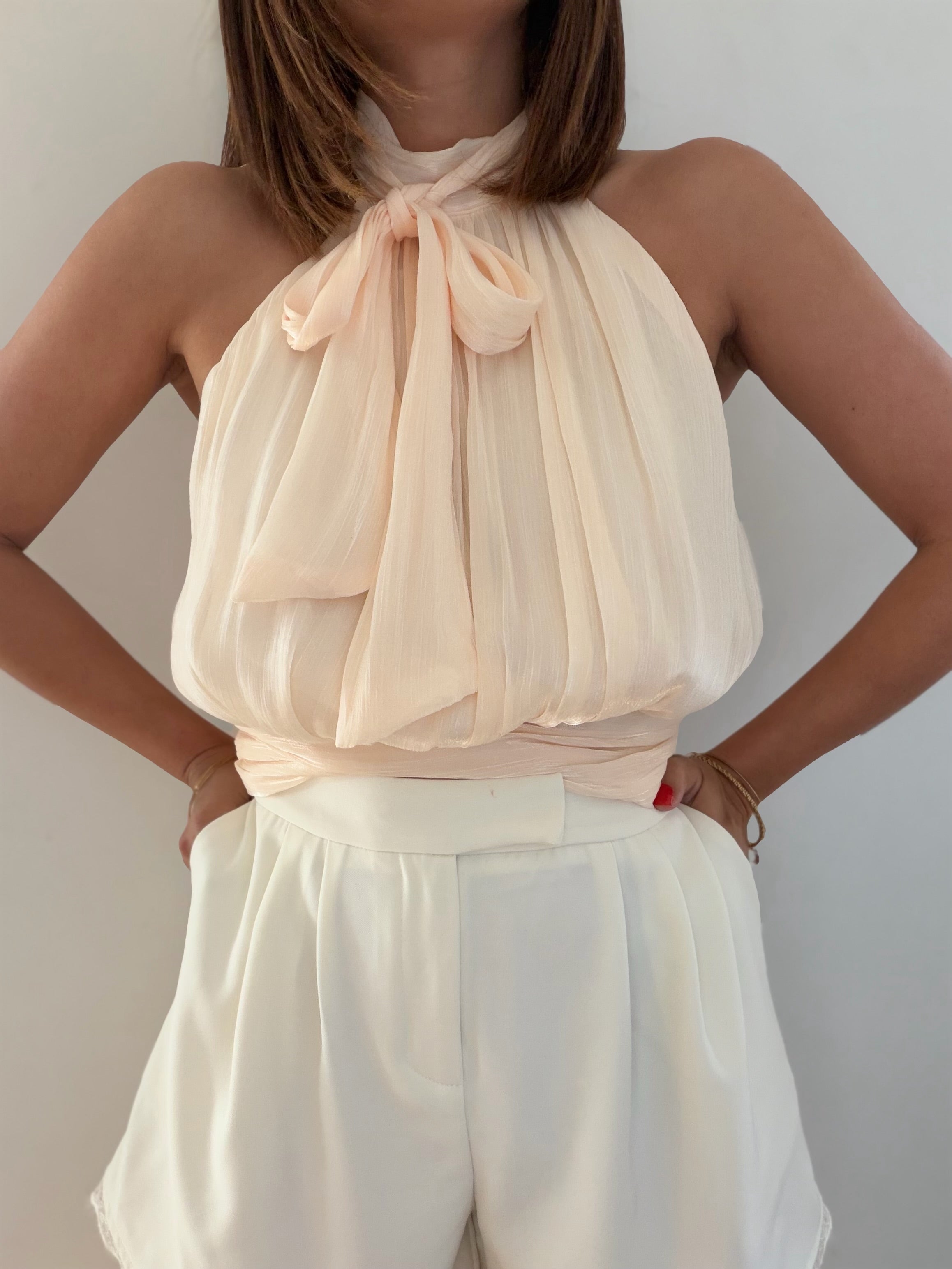 Top beige à nouer