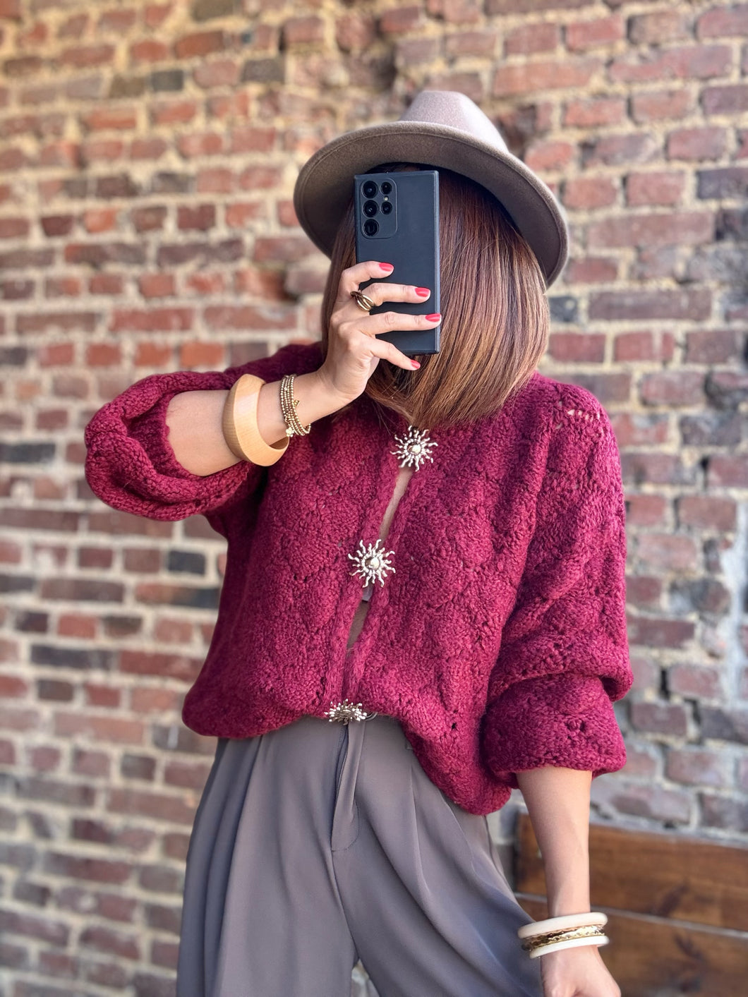 Gilet bordeaux boutons soleil