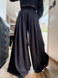Pantalón ancho negro con velcro