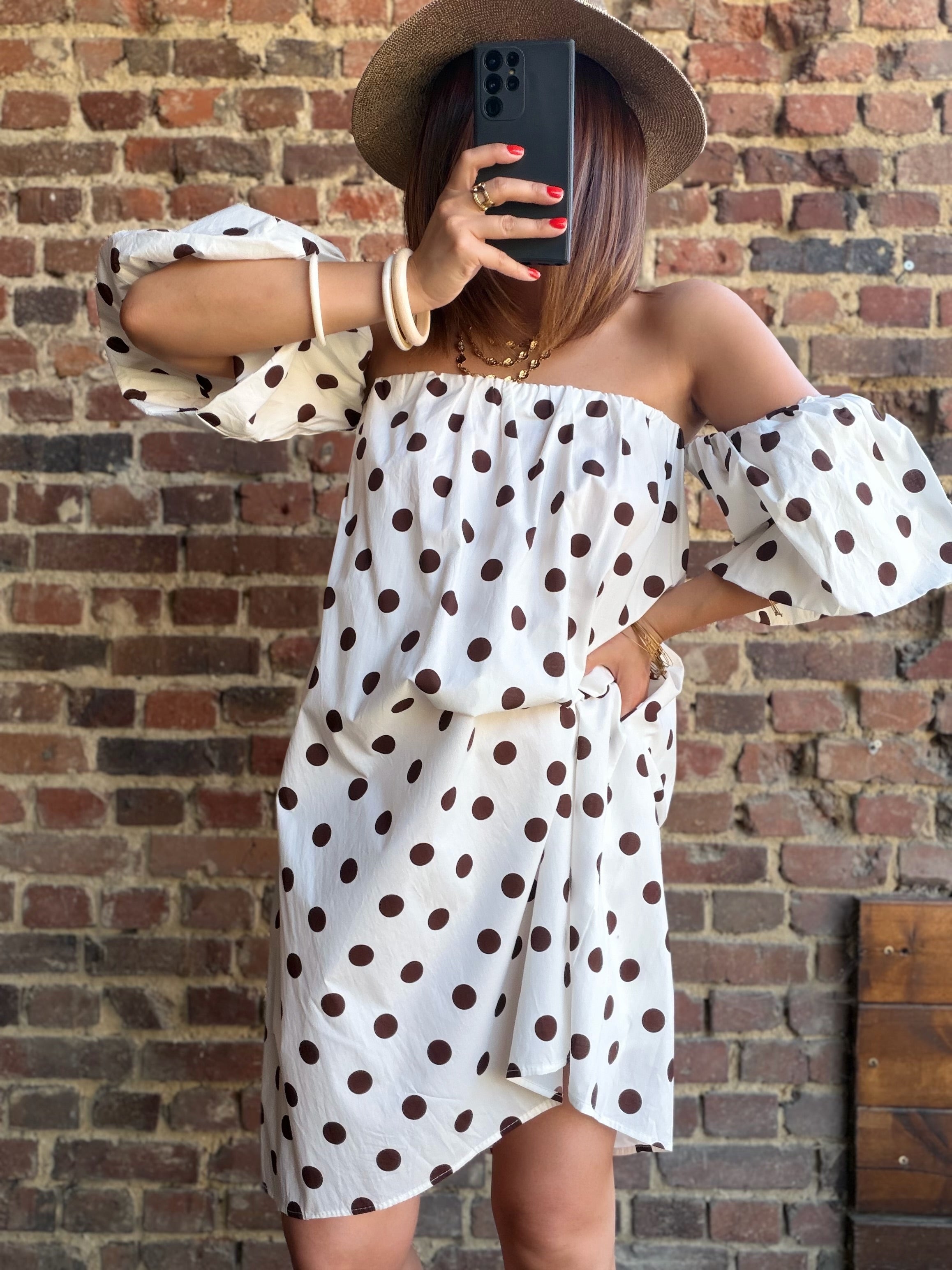 Robe épaules nues écrue à pois