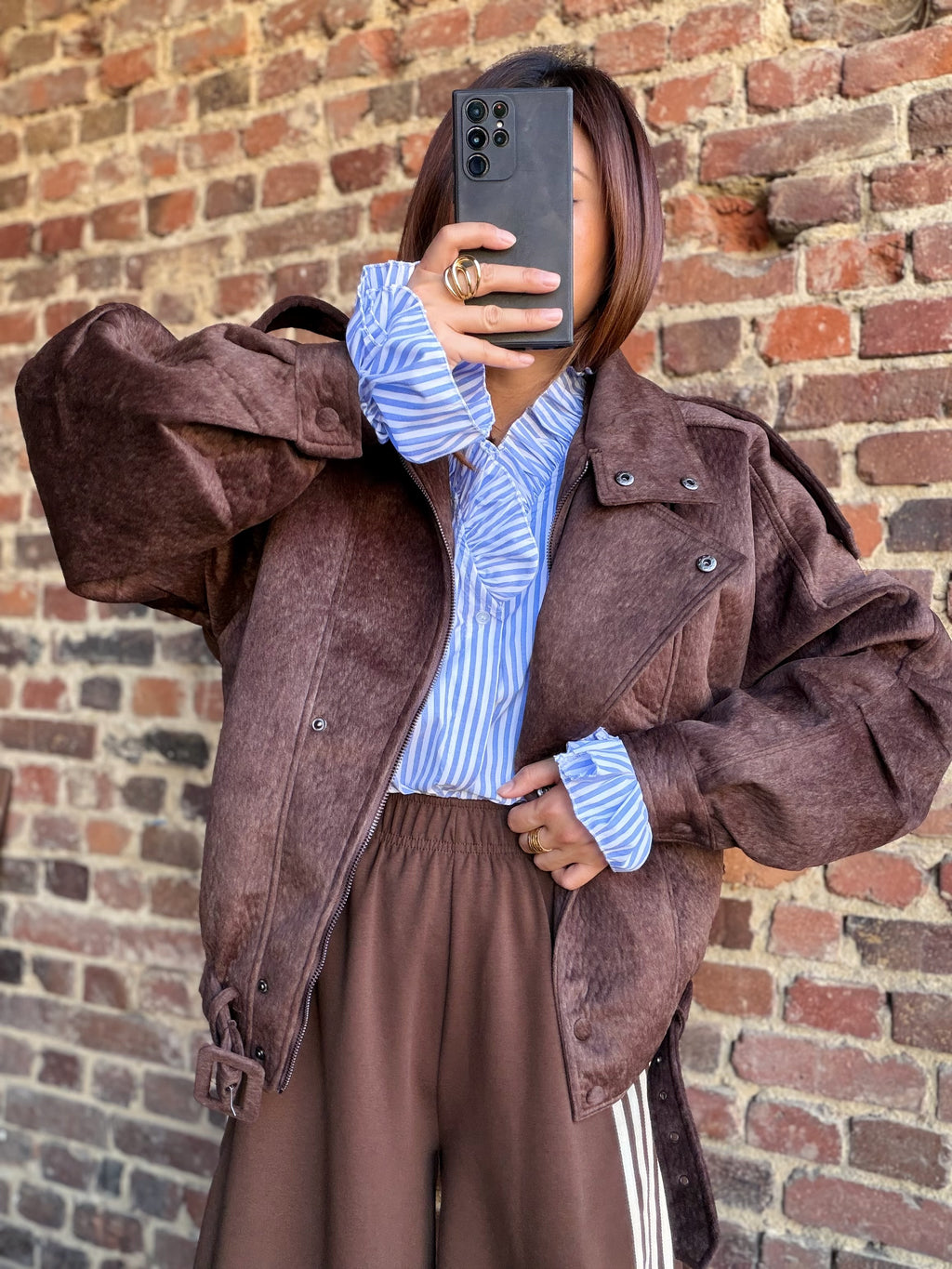 Blouson choco effet poil court col haut