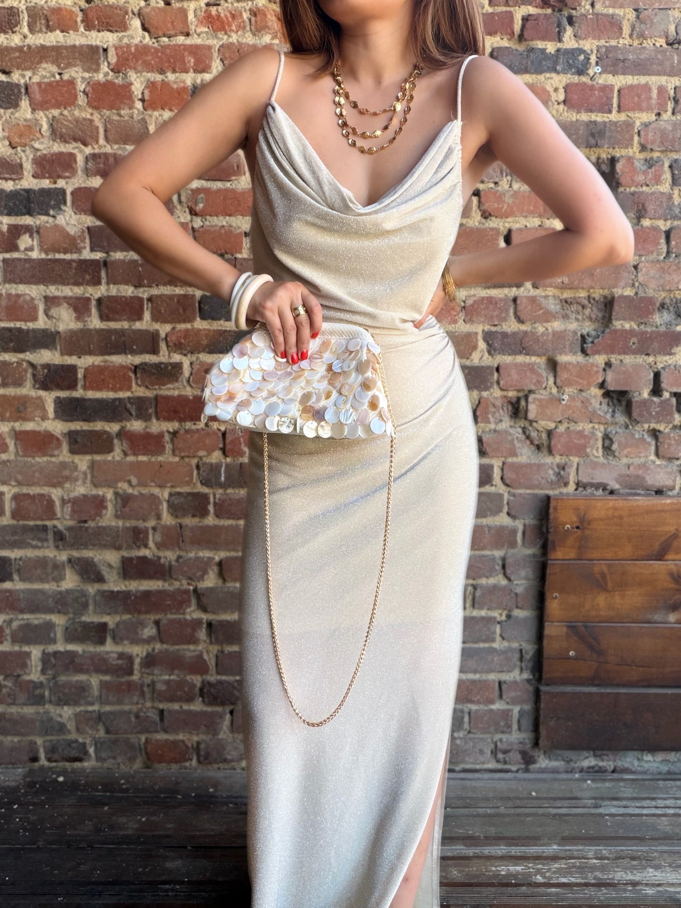 Robe dorée
