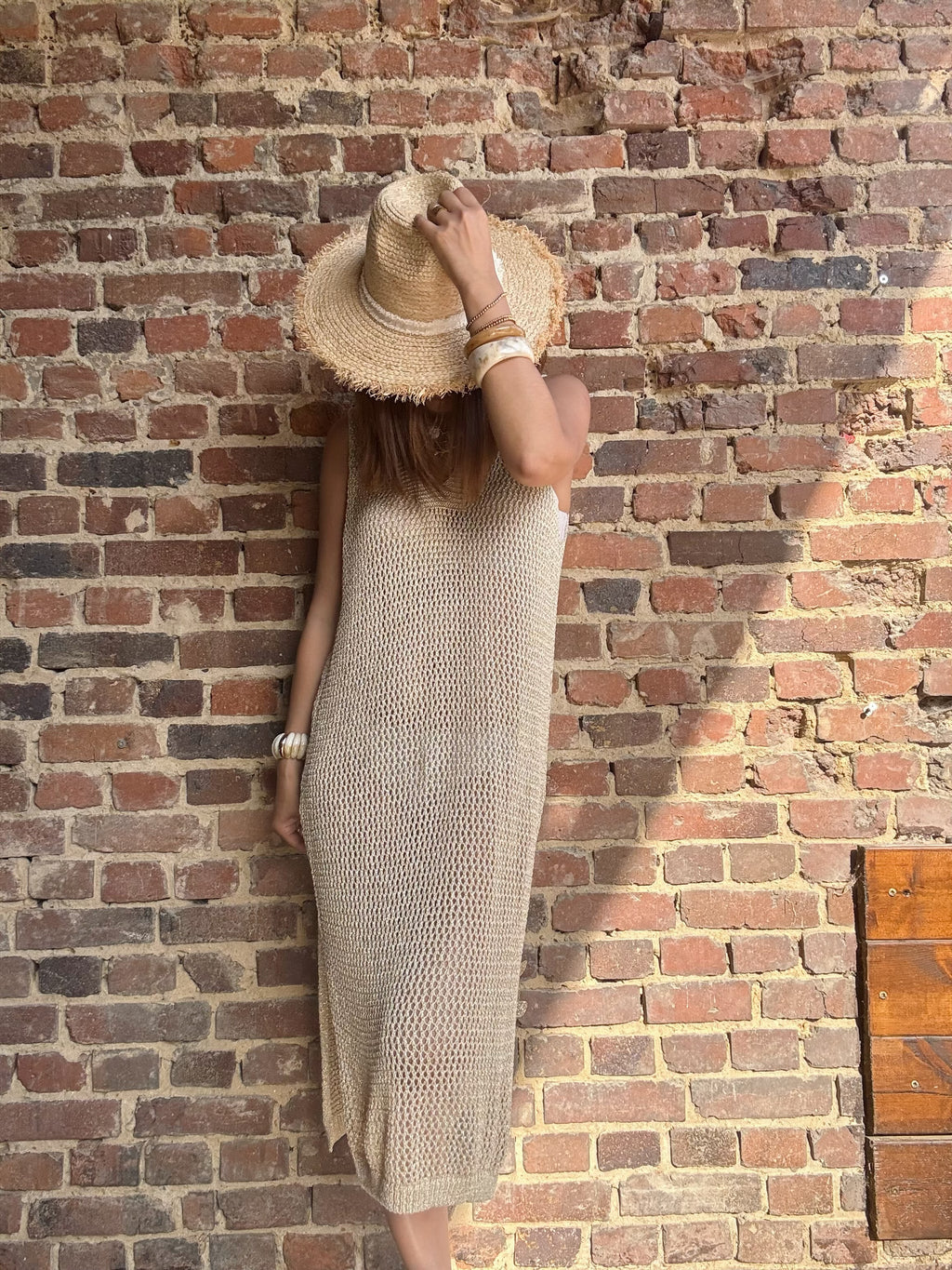 Robe crochet dorée