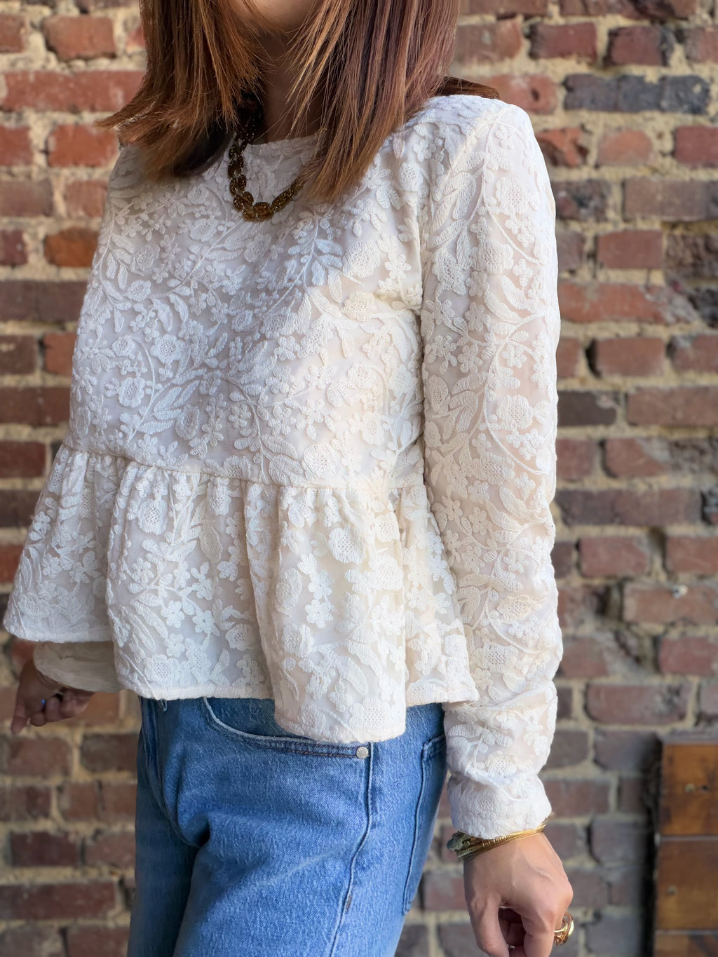 Blouse péplum beige